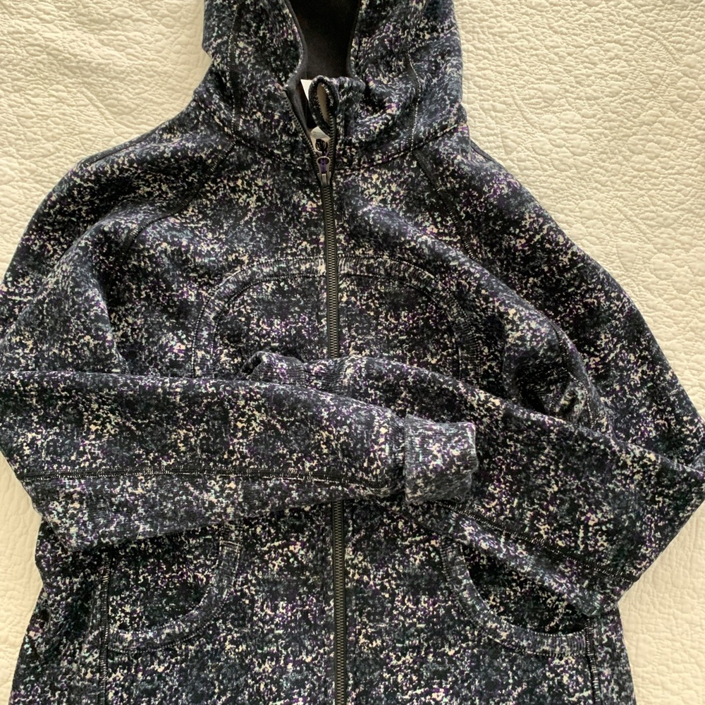 Lululemon hooded zipper jacket.